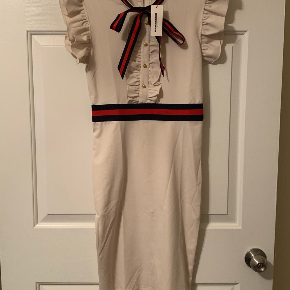 Ladies dress